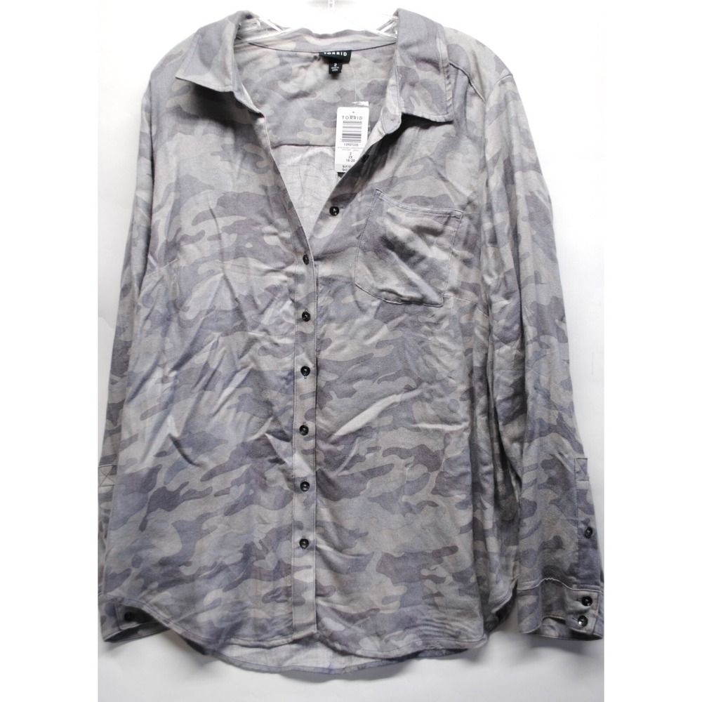 Torrid Womens Size 2 Long Sleeve Button Down Gray Camo Flannel Top New (K3)